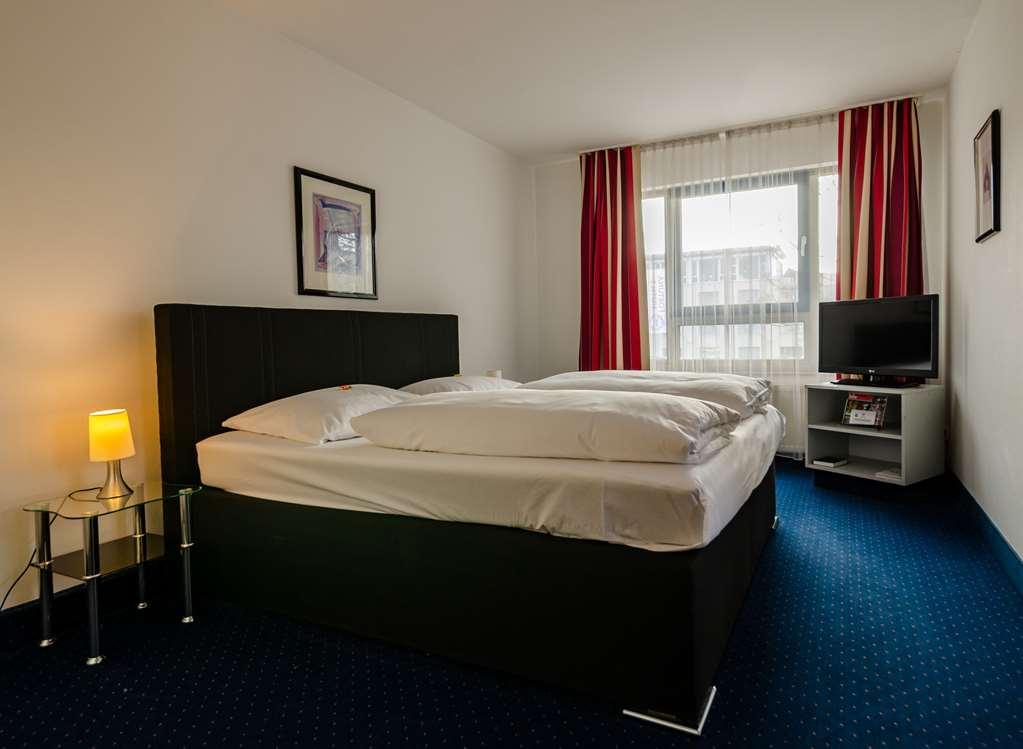 City Hotel Fortuna Reutlingen Zimmer foto