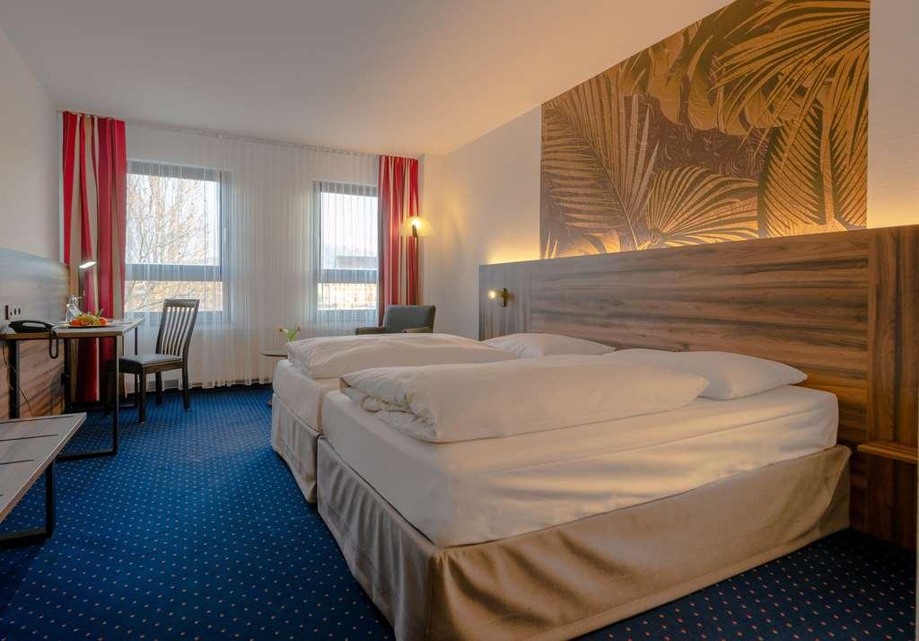 City Hotel Fortuna Reutlingen Zimmer foto